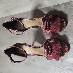 Gianni Bini, summer heels with ankle strap. Velvet Floral Wine color. Size 8
